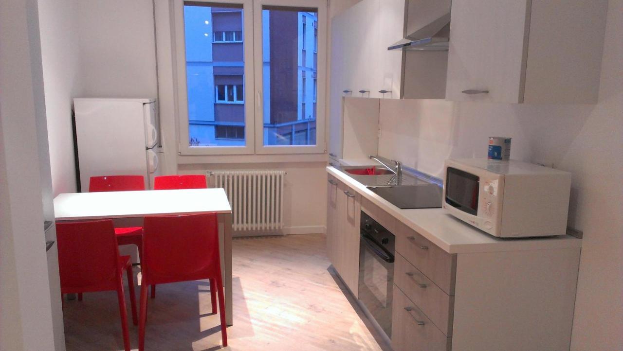 טרנטו B&B Gocciadoro 26 Nuovo, Climatizzato, Zona Ospedale, Posto Auto מראה חיצוני תמונה